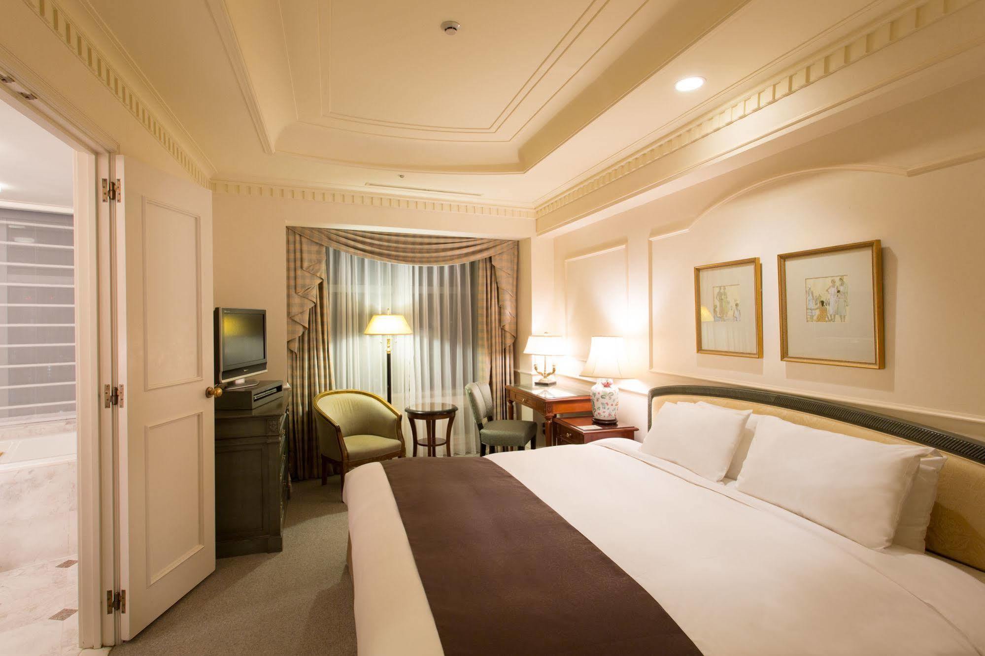 Hotel The Manhattan Chiba Dış mekan fotoğraf